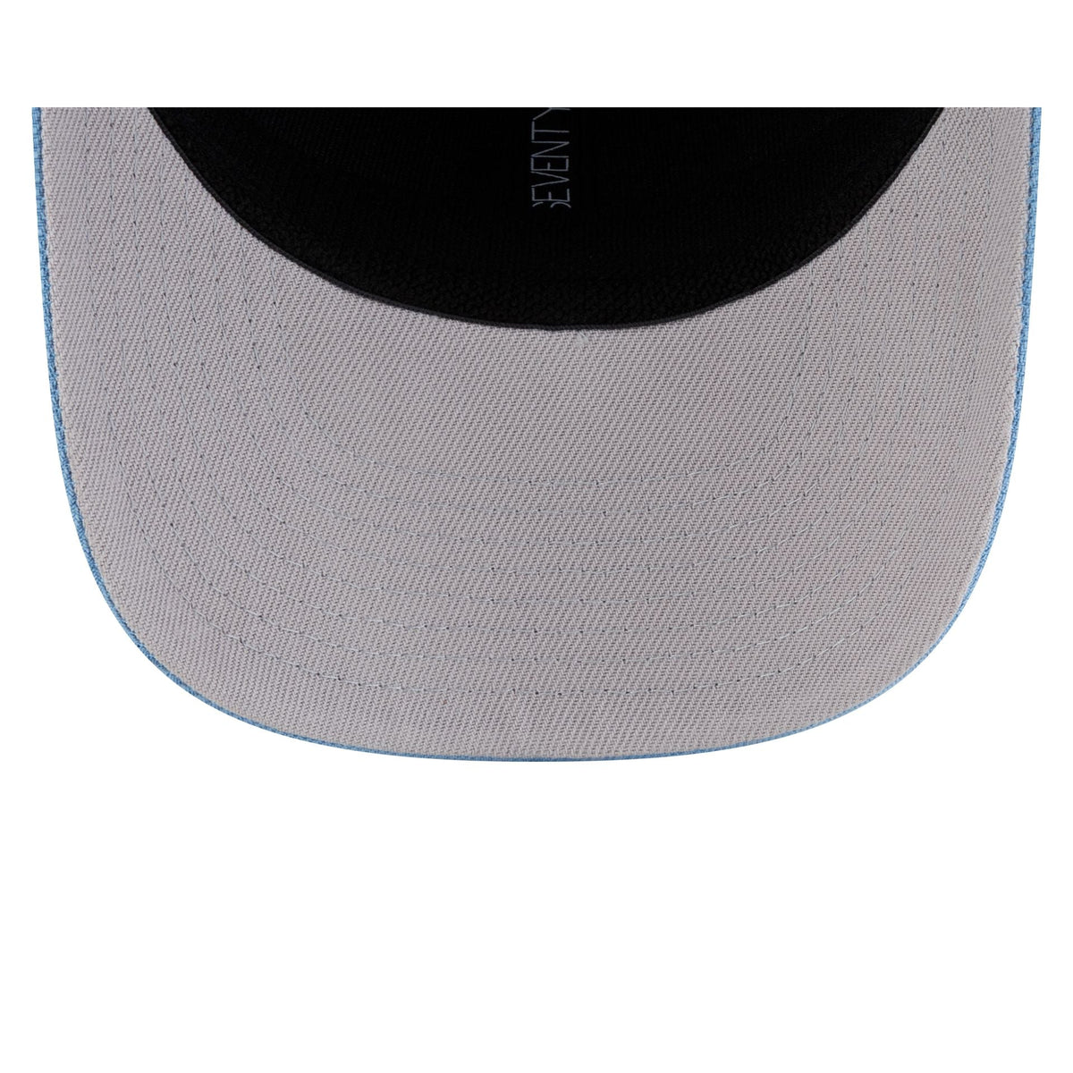 Buffalo Bills Red. White & Blue 9SEVENTY Stretch-Snap Hat
