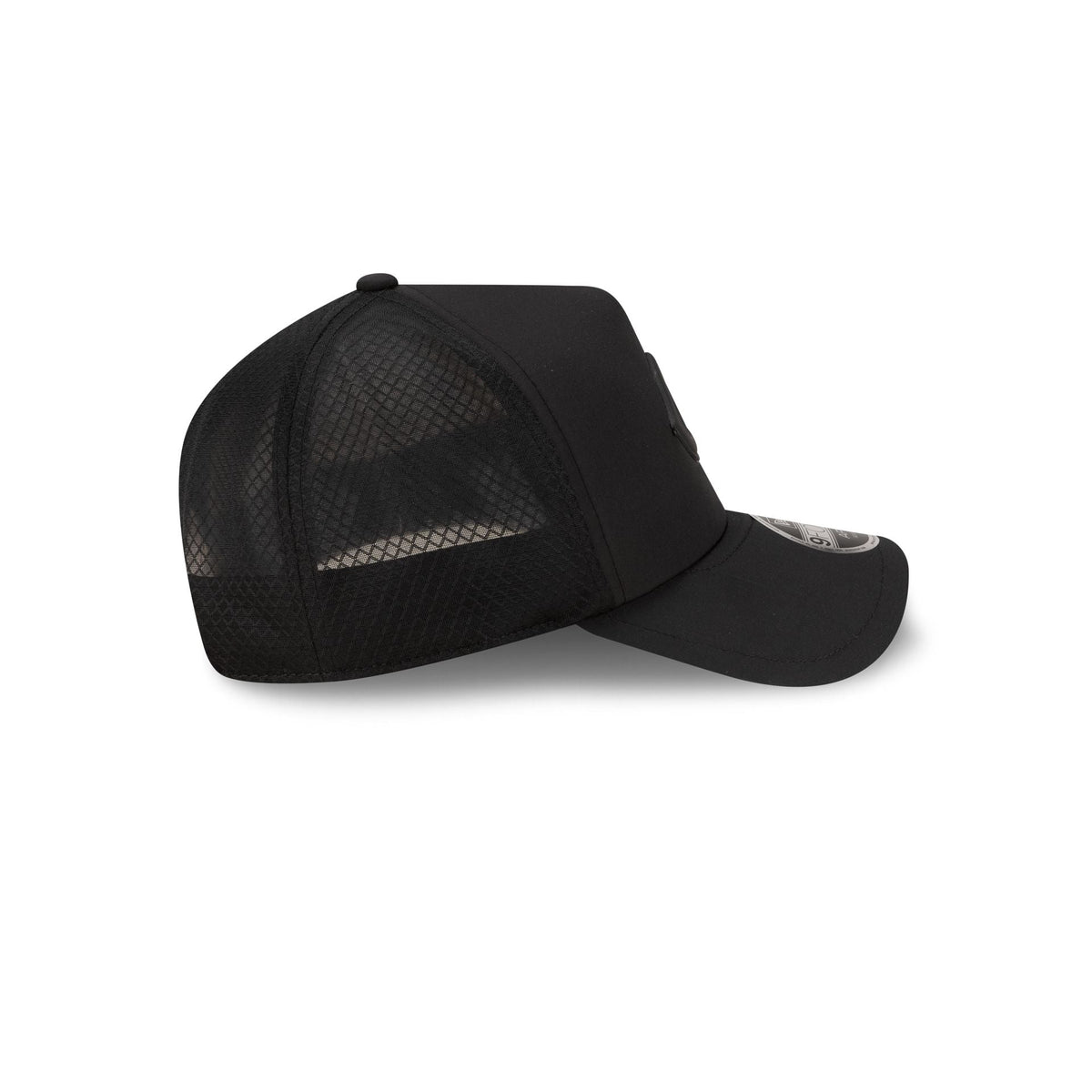 Cincinnati Reds 2026 Batting Practice Black 9FORTY APEX Trucker Hat