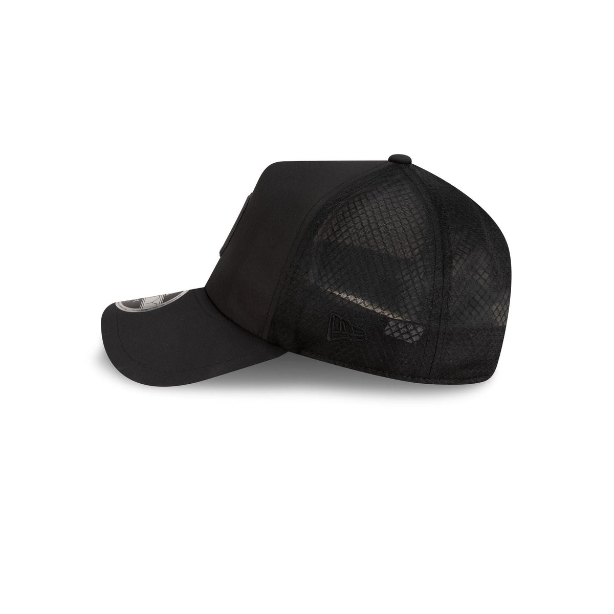 Milwaukee Brewers 2026 Batting Practice Black 9FORTY APEX Trucker Hat