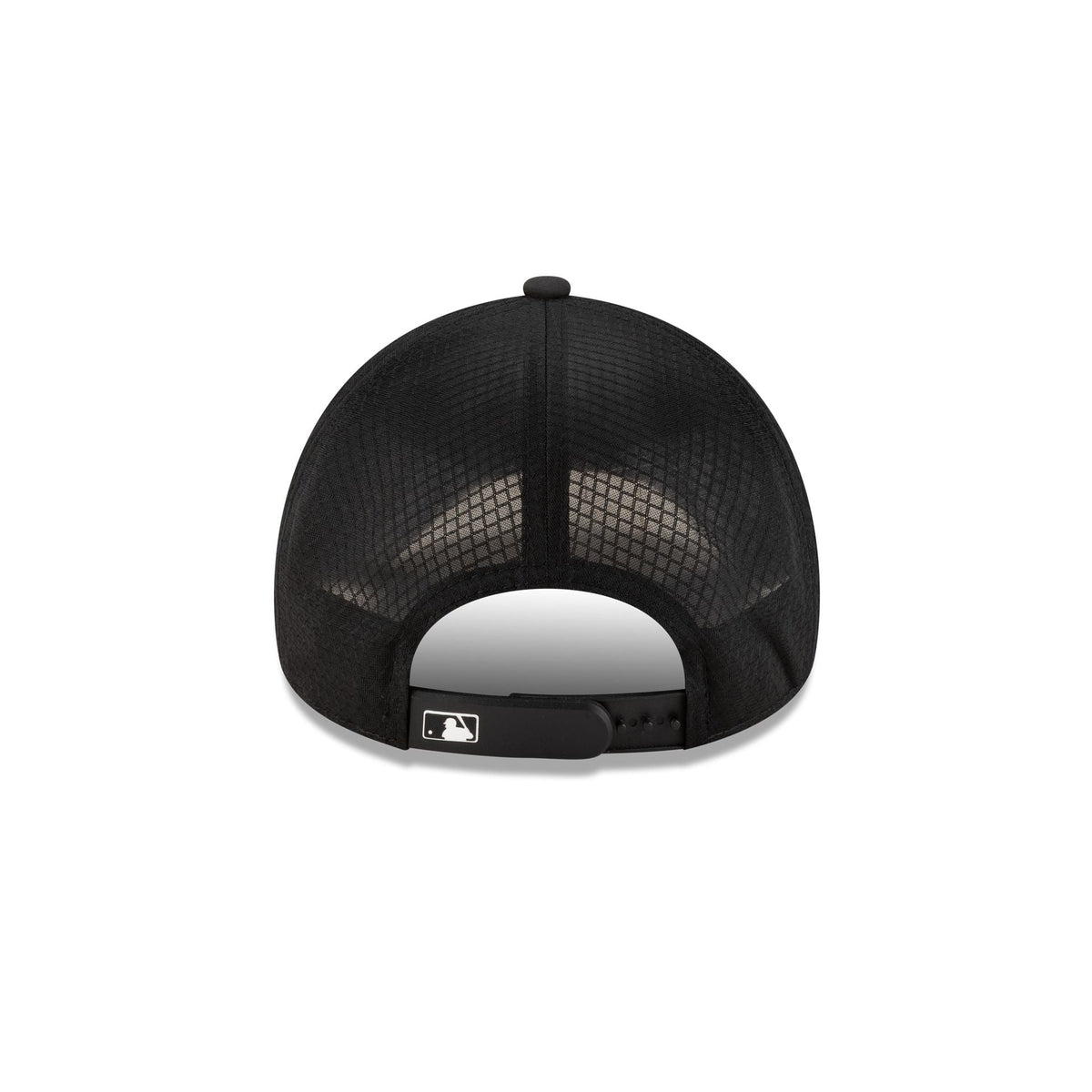 Milwaukee Brewers 2026 Batting Practice Black 9FORTY APEX Trucker Hat