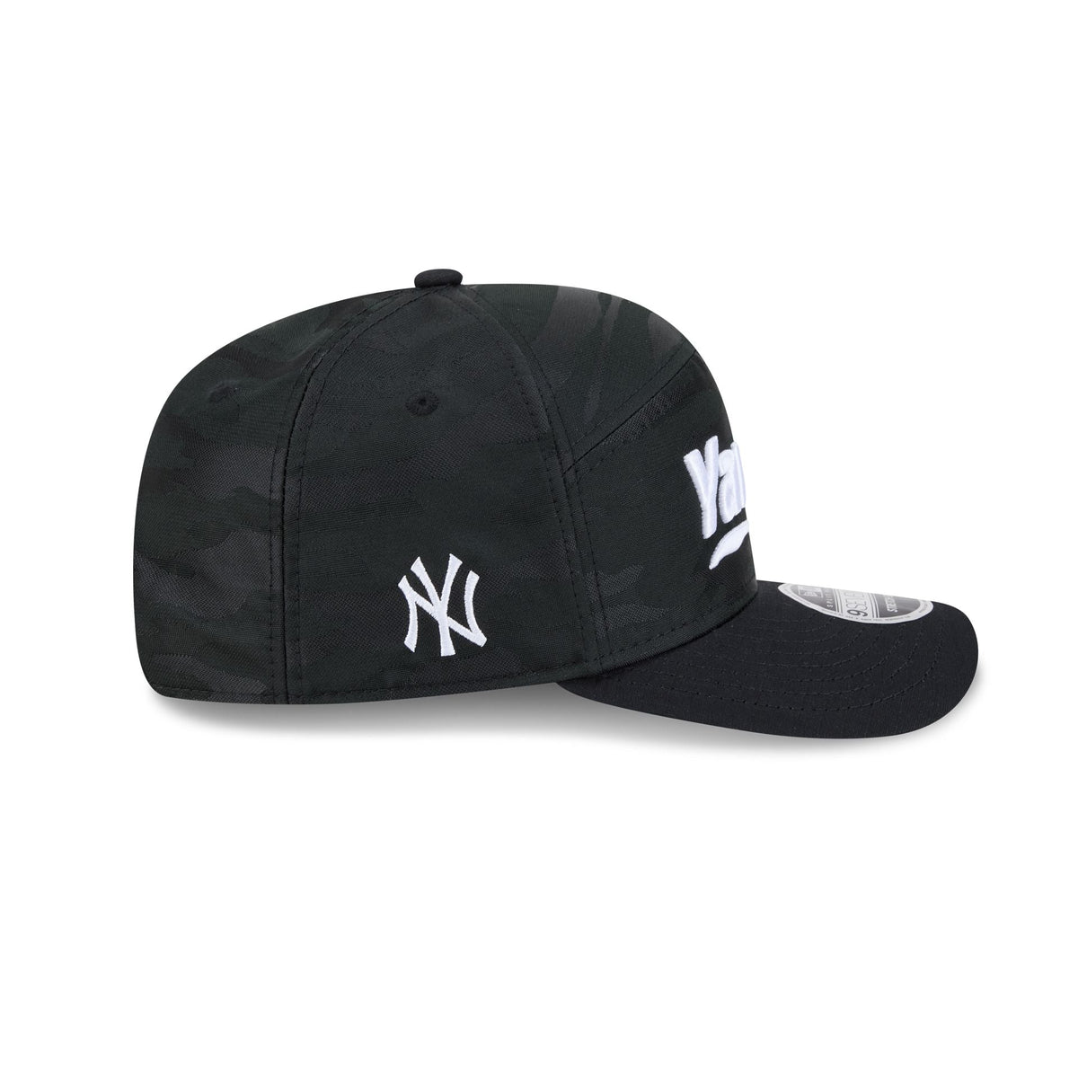 New York Yankees Black Camo Split Panel 9SEVENTY Stretch-Snap Hat