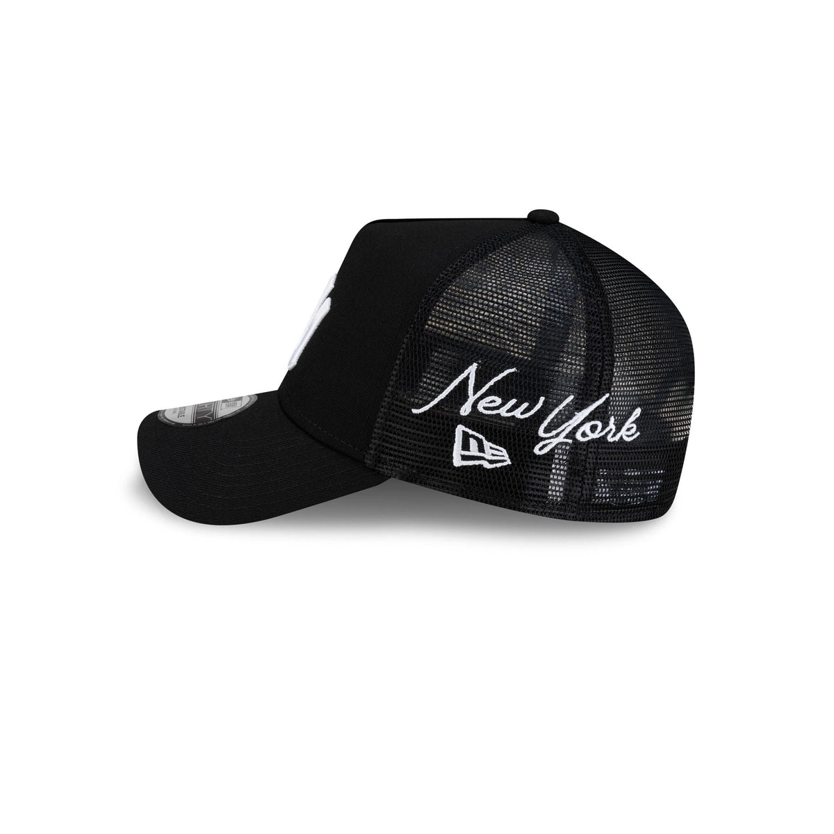 New York Yankees Side Script Black 9FORTY A-Frame Trucker Hat