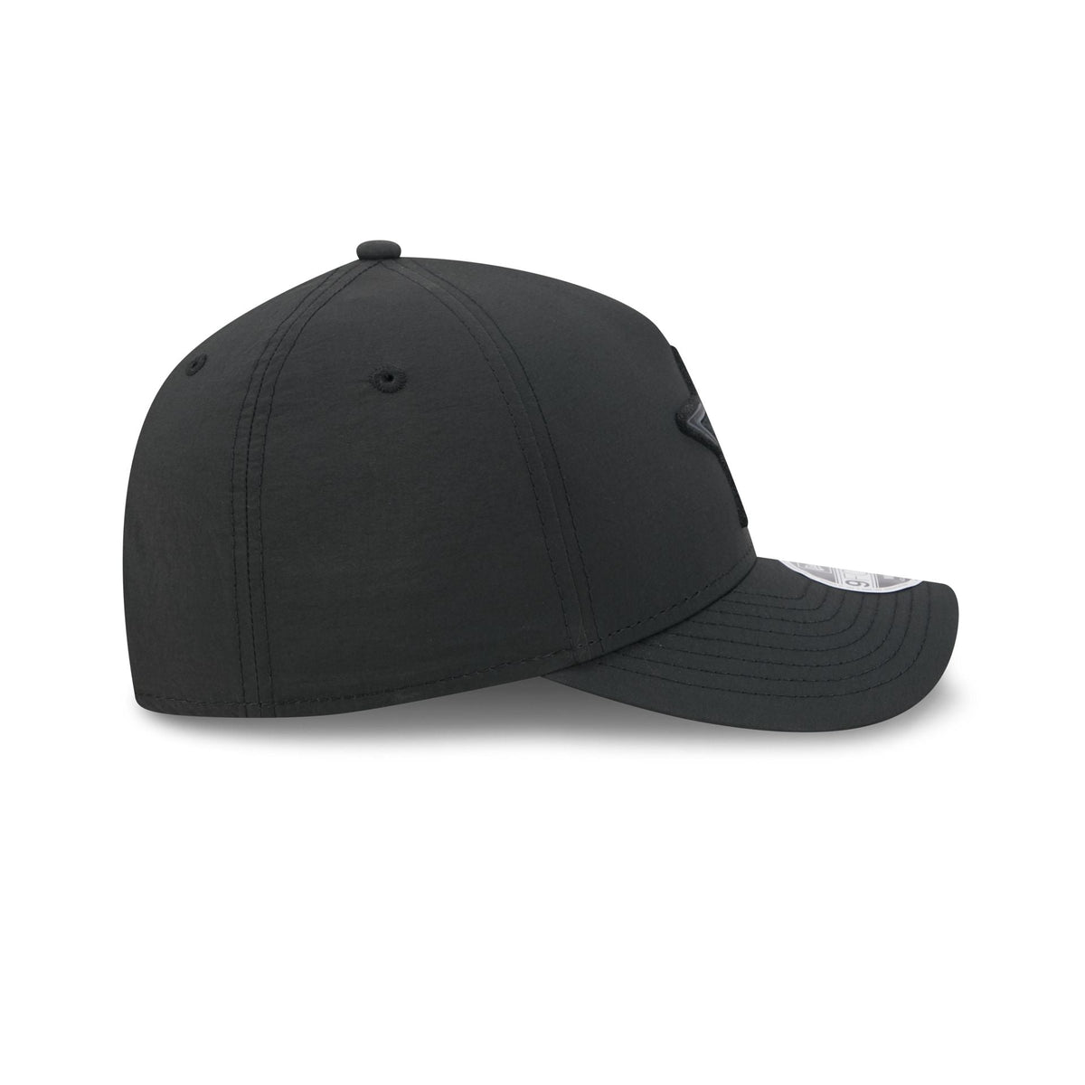Alpha Industries x Dallas Cowboys Nylon Black 9FORTY M-Crown A-Frame Snapback Hat