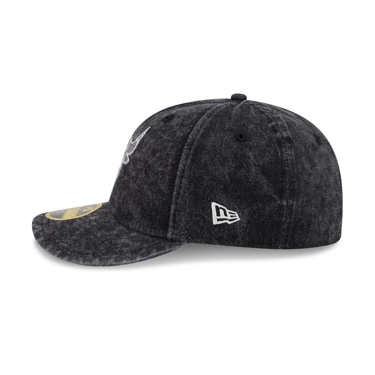 Chicago Bulls Black Denim Low Profile 59FIFTY Fitted Hat