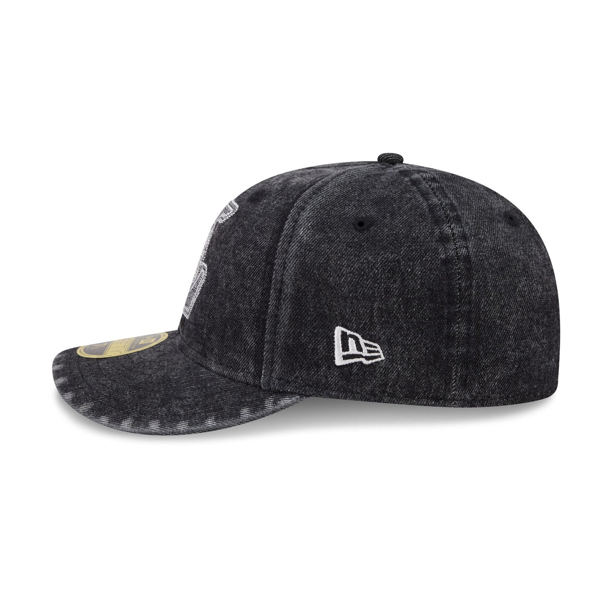 Los Angeles Lakers Black Denim Low Profile 59FIFTY Fitted Hat
