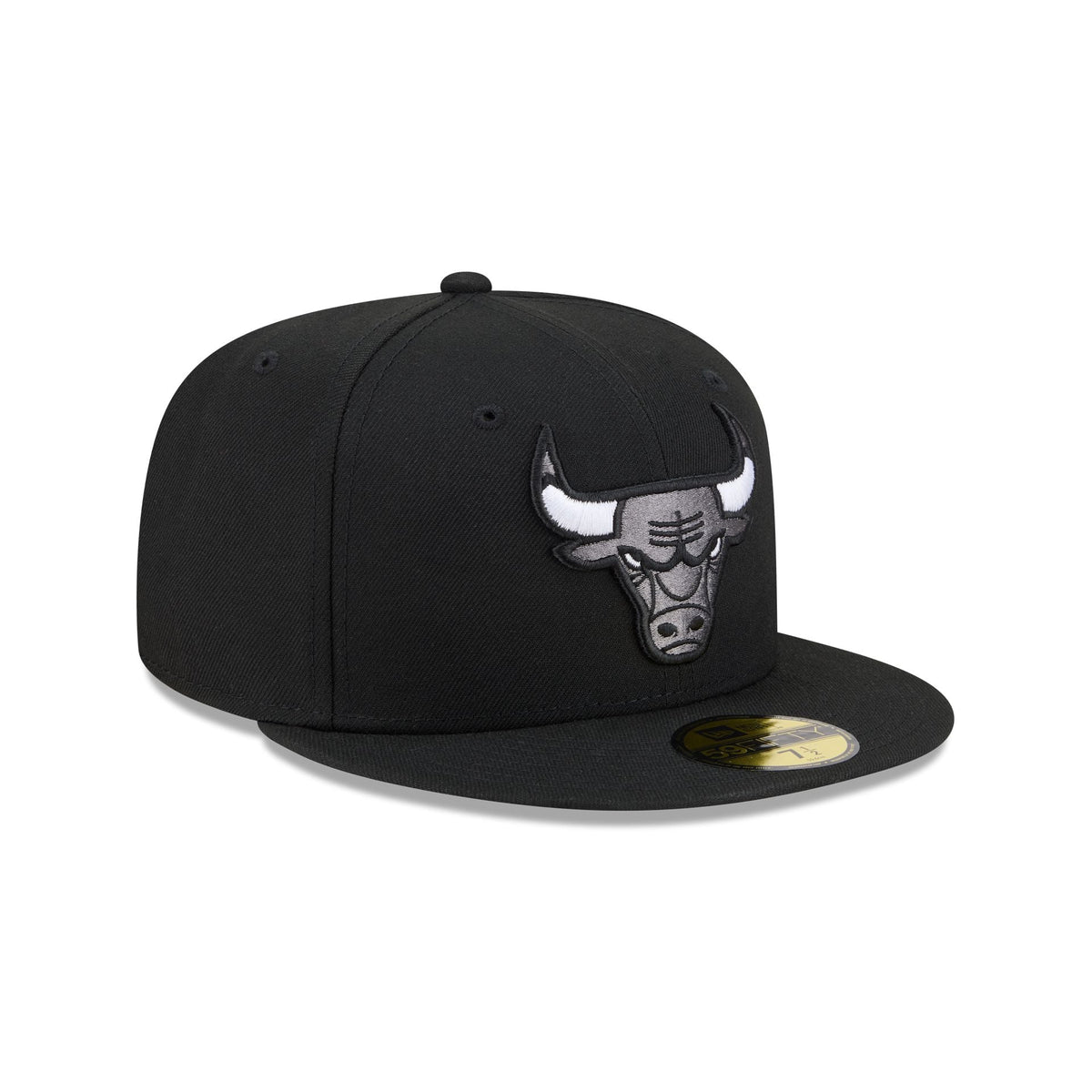 Chicago Bulls Black and White Basic 59FIFTY Fitted Hat