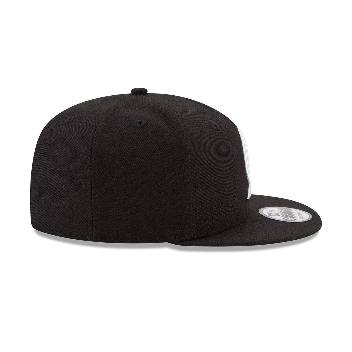 Portland Trail Blazers Basic Black & White 9FIFTY Snapback Hat