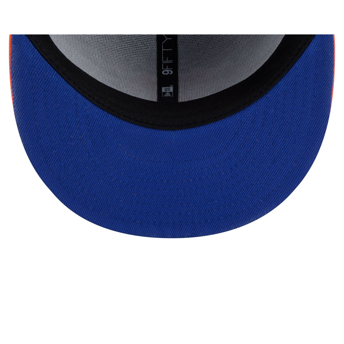 New York Knicks Hardwood Classics 2000s Flip 9FIFTY Snapback Hat