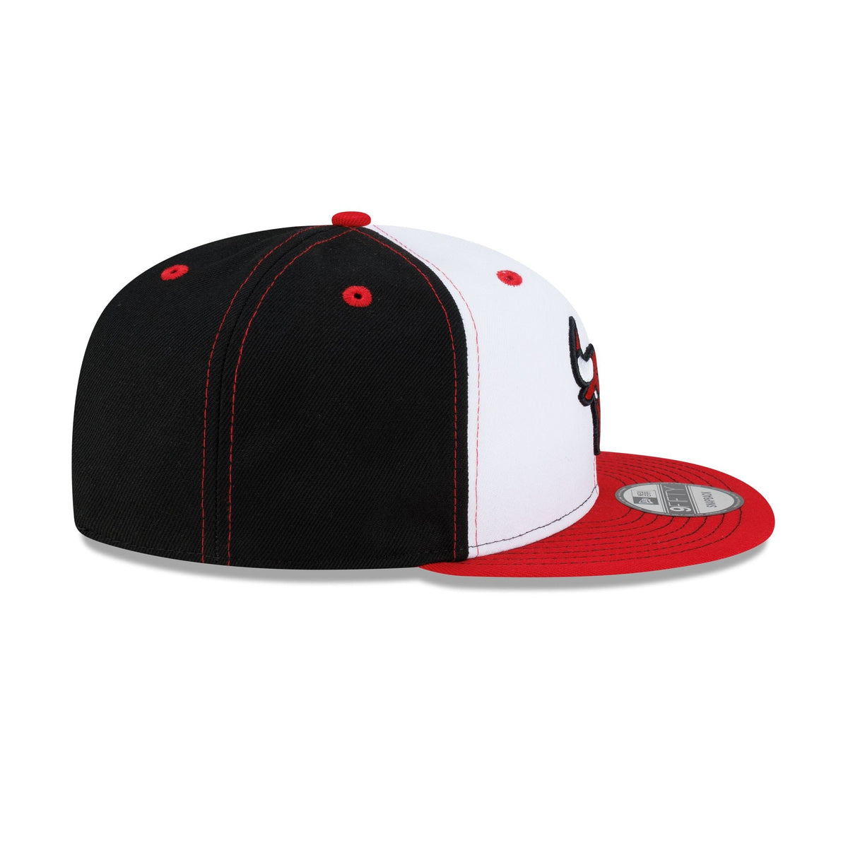 Chicago Bulls Hardwood Classics 2000s White Stitch 9FIFTY Snapback Hat